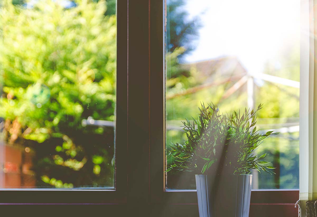 Harnessing The Power of Sunlight: Natural Home Cleaning for Clean Living